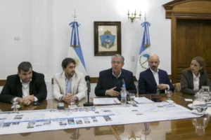 Figueroa: “La tierra es para los argentinos y prioritariamente para los neuquinos”