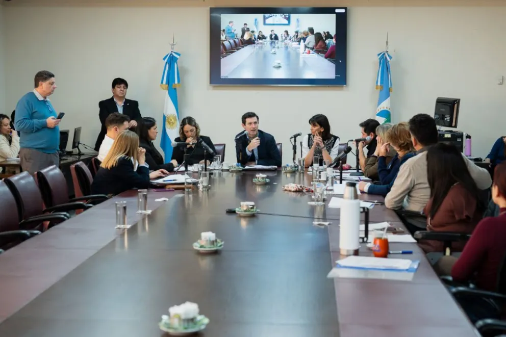 La Provincia presentó el proyecto de ley para proteger las tierras productivas