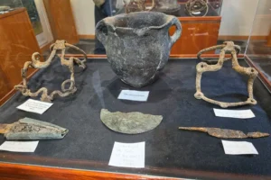 Entregaron materiales arqueológicos al museo Biset de Caepe Malal