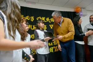 Ya se distribuyen las primeras computadoras del Plan Pehuén