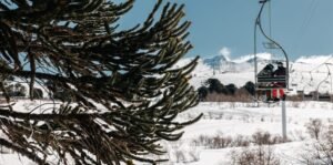 La temporada de invierno sigue: aprovechá septiembre en la nieve con novedades y promos tentadoras