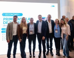 AR: 16 vuelos semanales a Miami, 10 a Madrid y cuatro a Roma