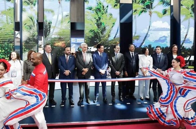 QRoo y Dominicana llegan a la feria de París en momento dispar