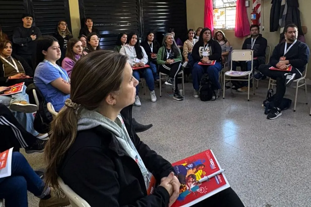 Más de 400 docentes mejorarán la comunicación de ideas