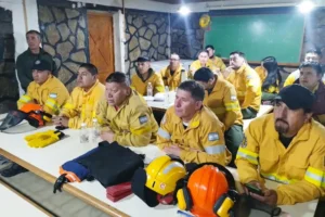 Neuquén fortalece la capacitación de brigadistas para la prevención y el combate de incendios forestales