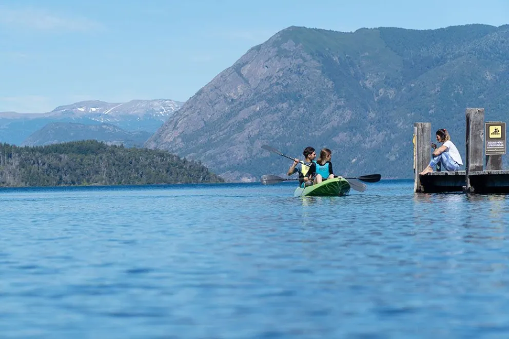 Quila Quina: el encuentro del bosque, el lago y la cultura ancestral