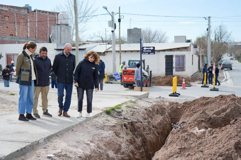 Ousset: “Provincia y municipio nos pusimos de acuerdo para hacer las obras que los neuquinos necesitan”