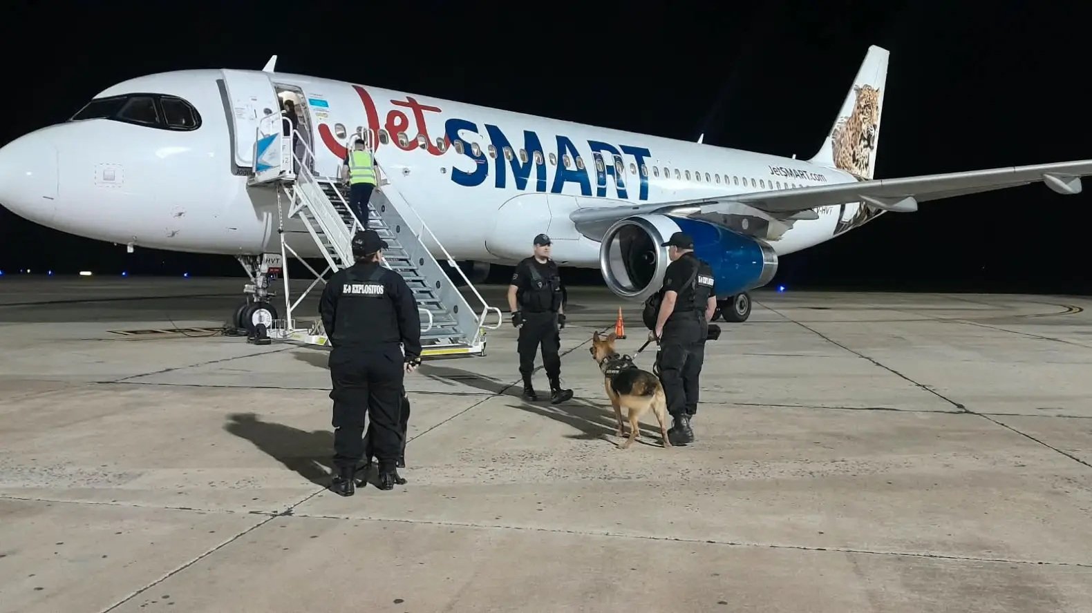Buenos Aires: abortan vuelo de Jetsmart por amenaza de bomba