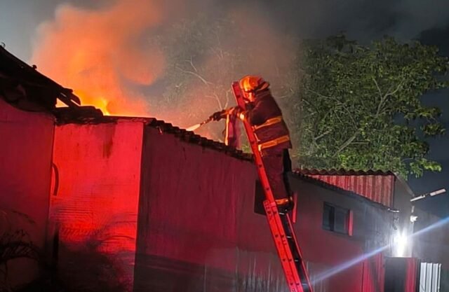 Cancún: incendian restaurante por presunto cobro de derecho de piso